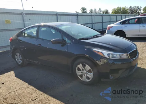 2017 Kia Forte Lx z USA, uszkodzony, nr VIN 3KPFK4A76HE039721